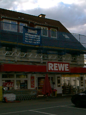 Wohn- und Geschäftsgebäude